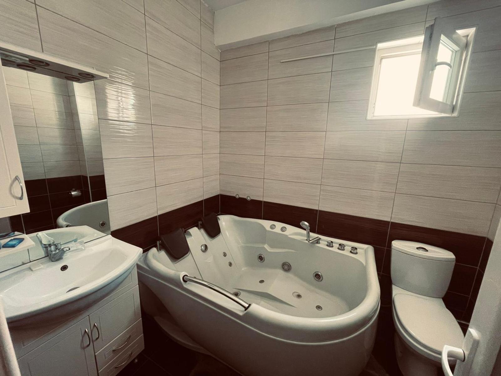 Hotel Konstantin Laplje Selo Εξωτερικό φωτογραφία
