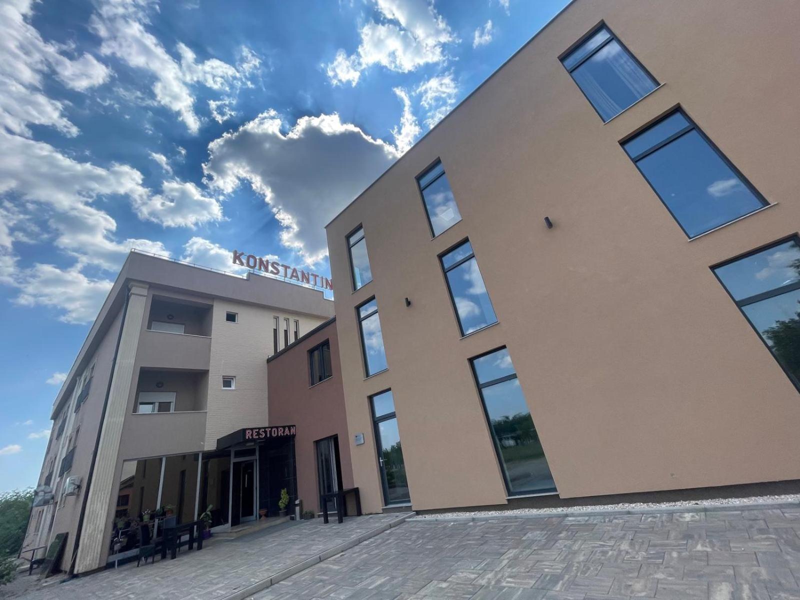 Hotel Konstantin Laplje Selo Εξωτερικό φωτογραφία